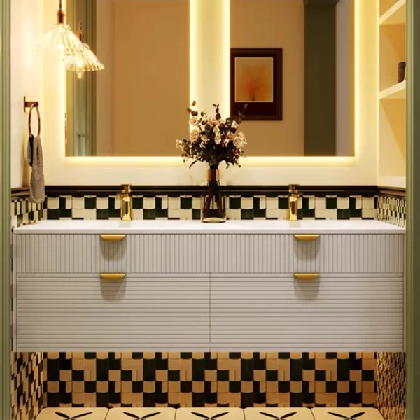 خزانة رئيسية مخصصة للحلول الرئيسية مع أدراج