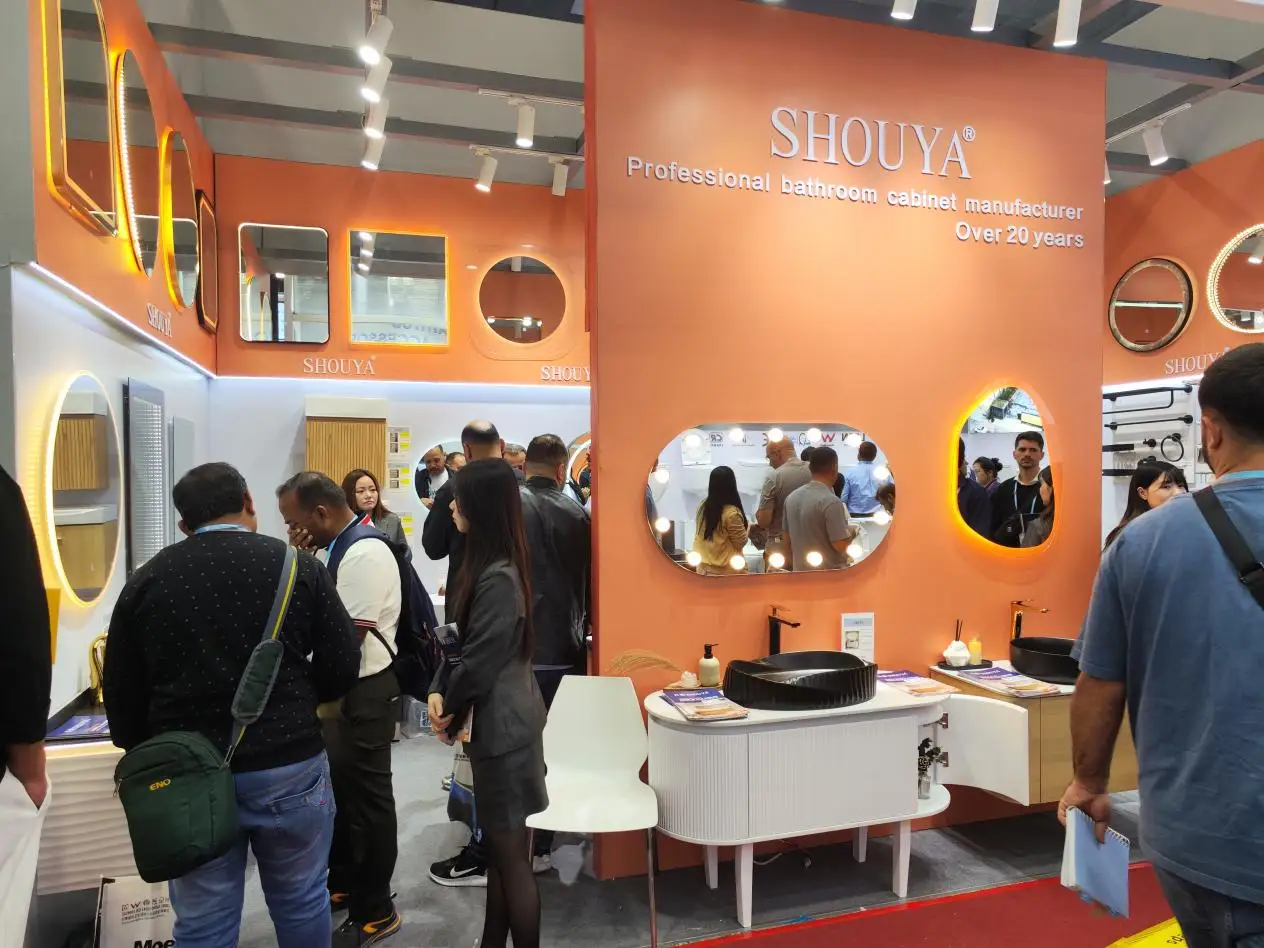 SHOUYA's Bathroom Vanity Shine at the 138th Canton Fair (1)